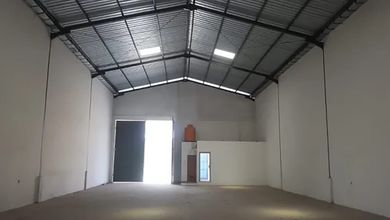 Gudang Luas Dekat Margomulyo Komplek Bumi Benowo Dekat Pelabuhan Dan Kawasan Industri