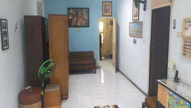 Rumah Minimalis di Rungkut, Surabaya, Luas 326 m2