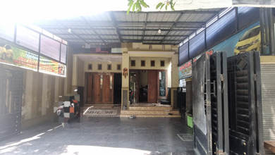 Promo Rumah di Lamongan, Lamongan, LB 204m², Harga 1,3 Miliar