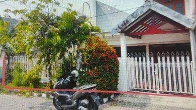 Jual Rumah Megah Luas 228 m2 di Tenggilis Mejoyo, Surabaya