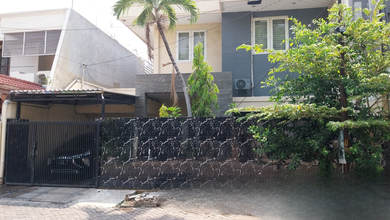 Rumah Prestisius di Kawasan Dharma Husada, Surabaya, LB 700m², Harga 7,1 Miliar