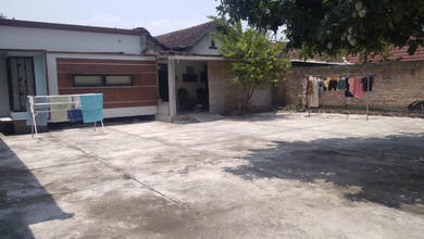 Jual Segera Rumah Mewah di Gedeg, Mojokerto, LT 1164 m2