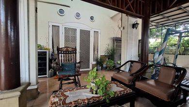 Jual Segera Rumah Mewah di Waru, Sidoarjo, LT 245 m2