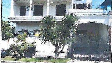 Jual Rumah Cantik LT 251 m2 area Rungkut, Surabaya