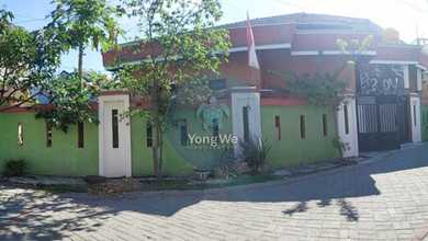 Jual Rumah Strategis di Rungkut, Surabaya - LT 165m²
