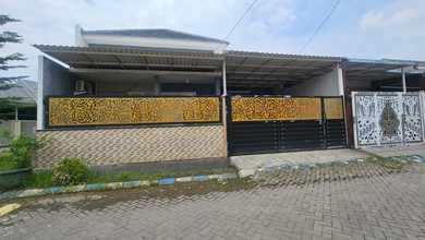 Rumah Siap Huni di Area Sidoarjo, Sidoarjo, LT 152m²