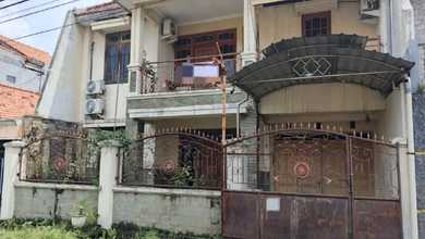 Penawaran Langka, rumah Mewah di Sukolilo, Surabaya, LB 200m²