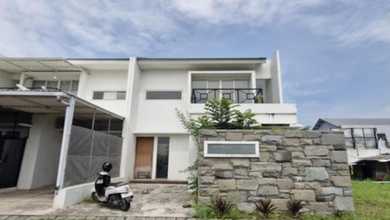 Rumah Siap Huni di Area Lakarsantri, Surabaya, LT 102m²