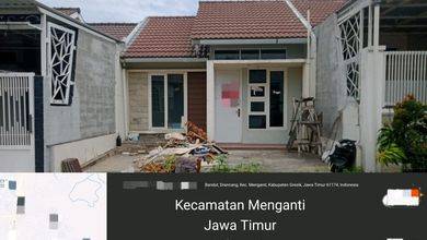 Jual Rumah Bagus Luas 84 m2 di Menganti, Gresik