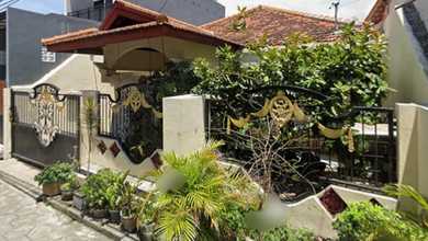 Jual Rumah Nyaman di Tambaksari, Surabaya - LT 200m²