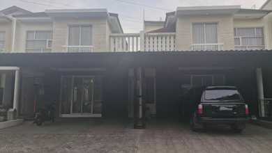 Rumah Area Luxury Lakarsantri, Surabaya - Harga Menarik 4,4 Miliar