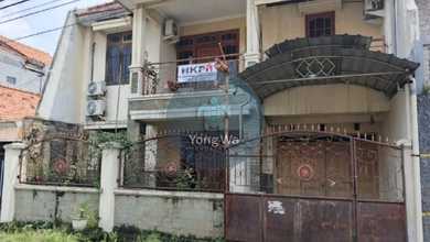 Rumah Dijual di Sukolilo, Surabaya, LB 200m², Harga Terbaik!