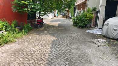 Hunian Sewaan Area Wiyung, Surabaya, LB 81m², 3 KT