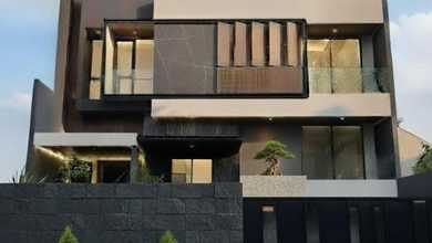 For Sale rumah Premium di Citraland, Surabaya - LT 300m²