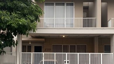 Kesempatan Langka, rumah Mewah di Rungkut, Surabaya, LB 121m²
