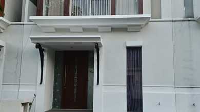 Dikontrakkan Rumah Terjangkau di Wiyung, Surabaya, LT 108m²