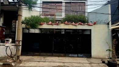 Dijual Gedung Kantor 4.5 Lantai Lokasi Kedung Cowek Surabaya