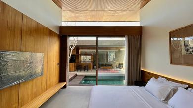 Dijual Villa Eksklusif Pantai Batu Bolong Canggung Kuta Bali