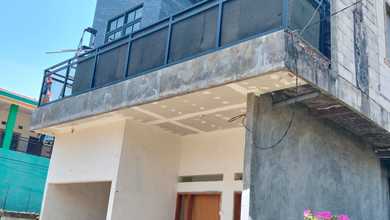 Dijual Rumah Kos-Kosan Sedang Renovasi Kawasam Rungkut Industri