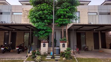 Rumah Favorit di Sidoarjo, Sidoarjo, 5 KT, Harga 2,5 Miliar