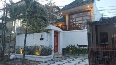 Dijual Villa Mewah Daerah Jimbaran Puri Gading 3 Kamar Tidur