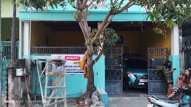 Rumah Sederhana Lokasi Menganti, Gresik, LT 78m², Harga 450 Juta