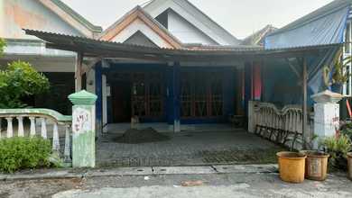 Rumah Dijual di Gresik Kota, Gresik, LB 290m², Harga Terbaik!