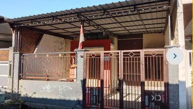 Rumah Nyaman Lokasi Gresik Kota, Gresik, LT 89m², Harga 263 Juta