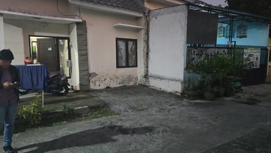 Rumah Minimalis Harga Hemat di Gresik Kota, Gresik, LB 100m²