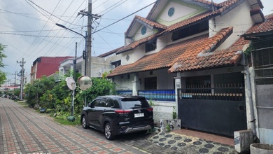 Hunian Mewah di Surabaya Kota, Surabaya, 4 Kamar Tidur, LT 165m²
