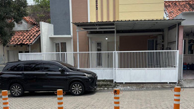 Properti Siap Pakai di Area Citraland, Surabaya, LT 108m²