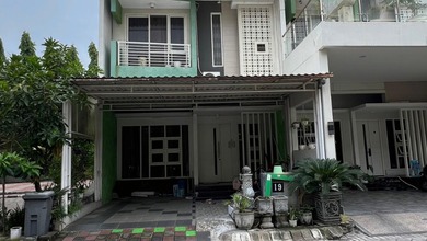 Rumah Premium di Manyar, Gresik, LT 130 m2
