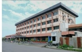 Dijual Hotel Aktif Lokasi Strategis Nol Jalan Raya Jember