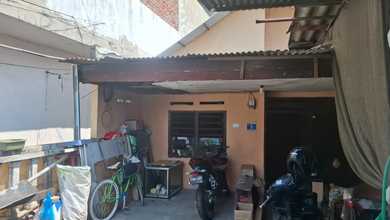 Rumah Siap Pakai di Kawasan Dukuh Pakis, Surabaya, LT 120m²