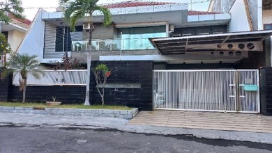Penawaran Eksklusif, rumah Mewah di Surabaya Kota, Surabaya, LB 120m²