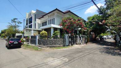 Jual Rumah 200 di Darmo permai, Surabaya