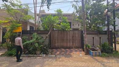 Properti Siap Pakai di Kawasan Waru, Sidoarjo, LT 182m²