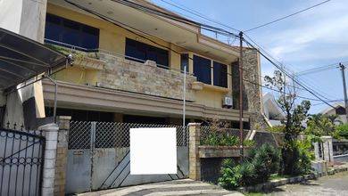 Jual Rumah Cantik LT 450 m2 area Surabaya Kota, Surabaya