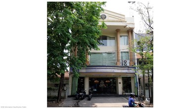 Rumah Nyaman Lokasi Surabaya Kota, Surabaya, LT 284m², Harga 7,84 Juta