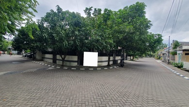 Dijual Rumah Strategis di Wiyung, Surabaya - LT 223m²