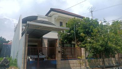 Hunian Elegan di Surabaya Kota, Surabaya, 4 Kamar Tidur, LT 360m²