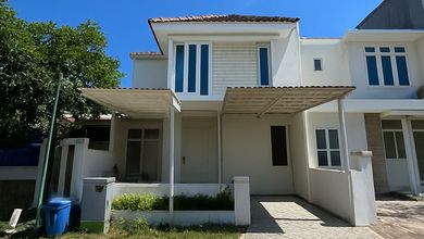 Rumah Mewah di Citraland, Surabaya, 4 KT, LT 128m²