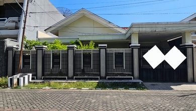 Rumah Mewah di Surabaya Kota, Surabaya, 3 KT, LT 357m²