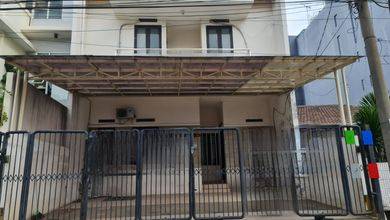 Rumah Modern di Kelapa Gading, Jakarta Utara, LT 100 m2