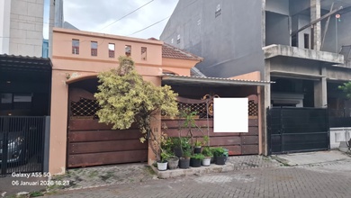 Dijual Rumah Strategis di Kenjeran, Surabaya - LT 120m²