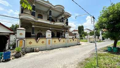 Rumah Dijual di Gresik, Gresik, LB 576m², Harga Kompetitif!
