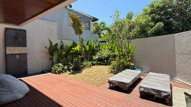 Dijual Villa Mewah Daerah Anh Canggu Lengkap dengan Pool Bali