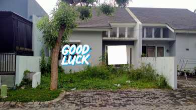 Kesempatan Rumah di Menganti, Gresik, LB 90m², Harga 633 Juta