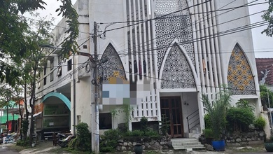 Dijual Via Lelang Gedung Lokasi Karah Agung Jambangan Surabaya