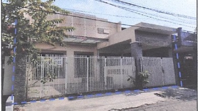 Kesempatan Eksklusif, rumah Prestisius di Dukuh Pakis, Surabaya, LB 90m²